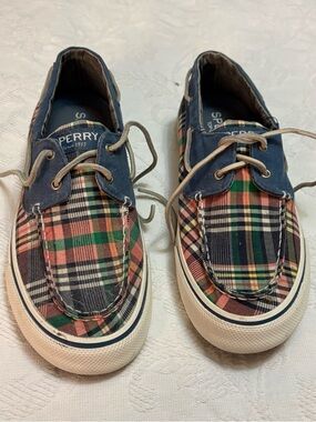 Sperry topsider plaid Deck Shoes in Navy and Multicolor